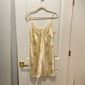 Vintage Secret Treasures Floral Satin Slip Dress Nightgown 🌸✨